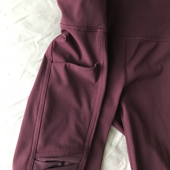 Lululemon capris leggings - Picture 4 of 7